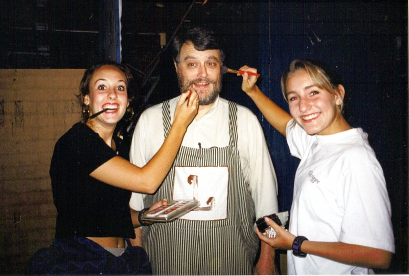 Joseph_1995_Mary_Katherine_and_Megan_doing_makeup.jpg - Mary Katherine and Megan doing Makeup