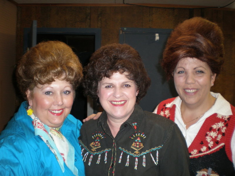 14-susie-laurie-cindy.jpg